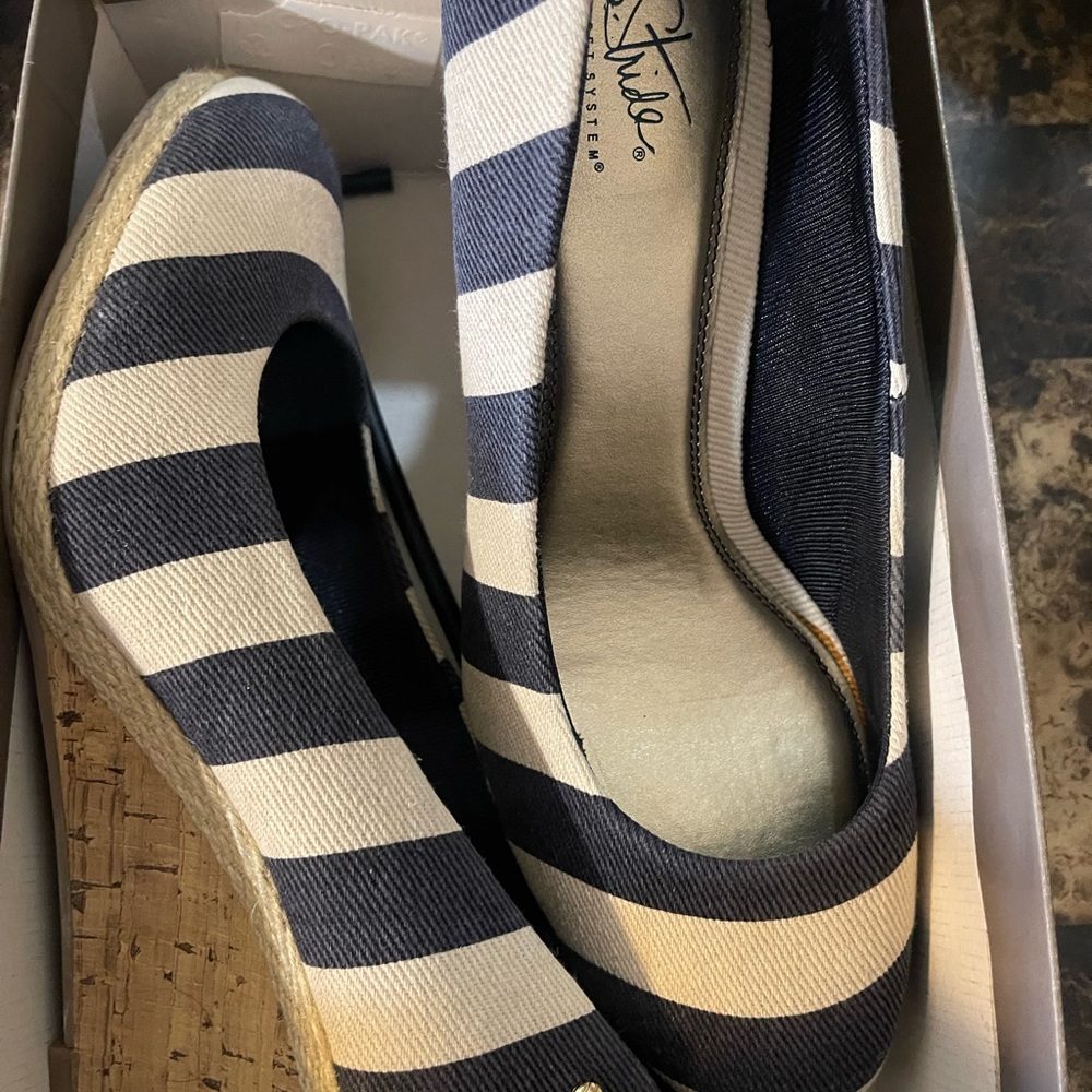 NEW Striped Wedge Heels